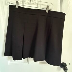 Lilly Pulitzer Black Delvey Skort